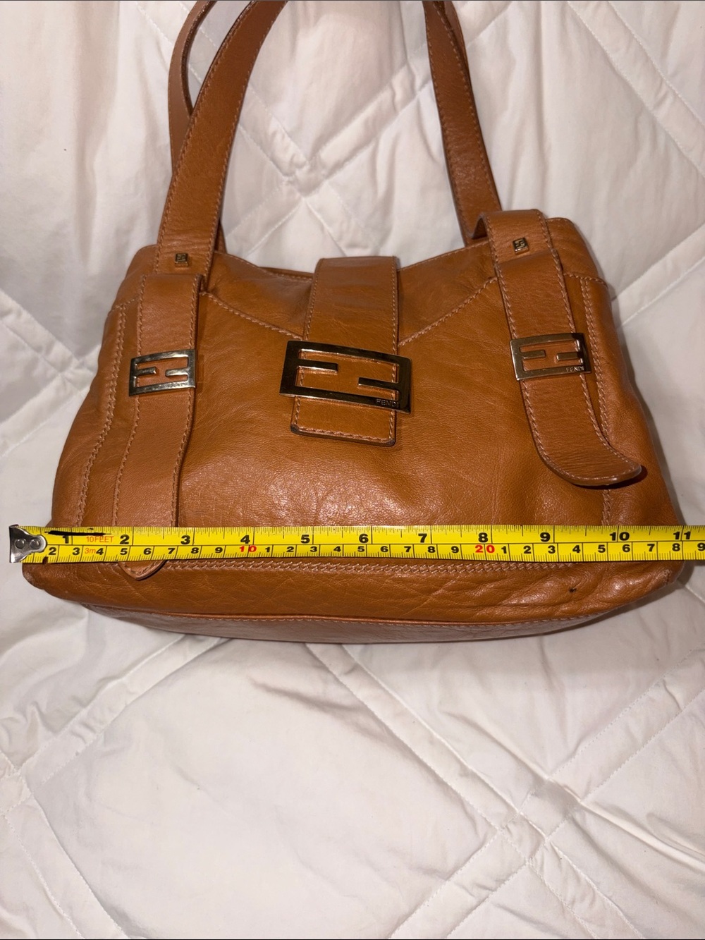 VINTAGE fendi Leather Shoulder Bag with Gold Logo Buckle - Picture 9 of 16
